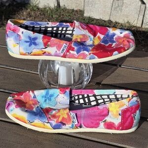 TOMS Women's Floral Canvas Slip-On Shoes